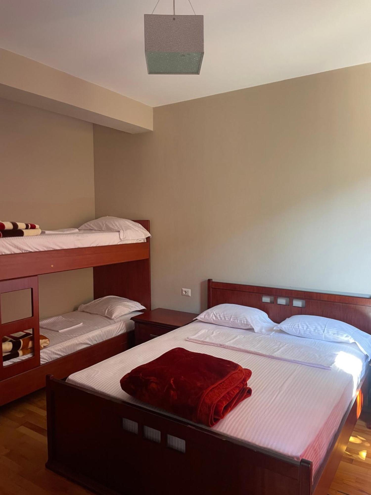 Lura Hotel Fushe-Lure 외부 사진